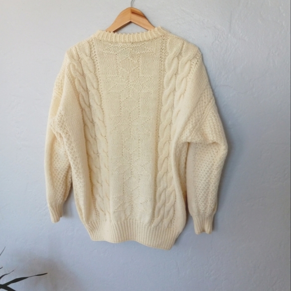 Dale Of Norway Chunky Cable Knit Crewneck Sweater 100% Wool Ivory Ecru - Picture 4 of 15